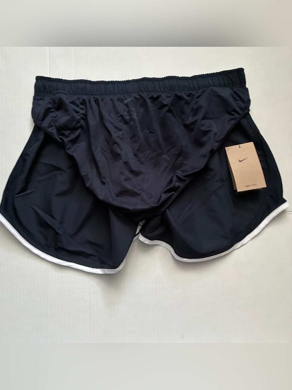 Nike Black Athletic Running Shorts – Women’s Size XL - NWT - Picture 9 of 12